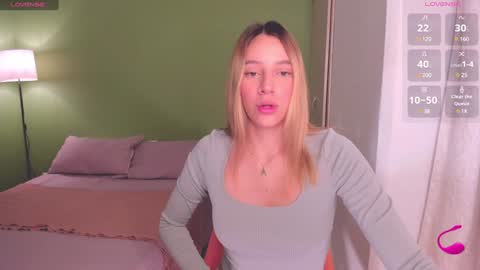 Amelie Graham online show from 02/06/25, 10:59