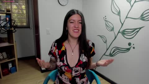 Snapshot of ameliegray chatting on 12/13/24, 03:54 A M E L I E online show from 12/13/24, 03:54