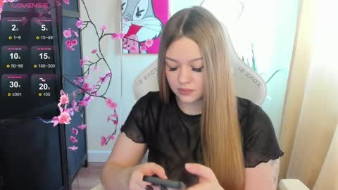 Amelie online show from 04/27/26, 05:16