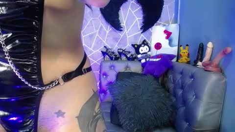 Snapshot of amelierouss chatting on 10/08/25, 02:42 AMELIEROUS .. see you tomorrow kisses online show from 10/08/25, 02:42