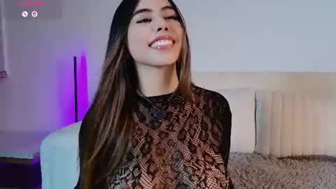 Snapshot of amelietarson chatting on 07/03/26, 11:11 Victoria online show from 07/03/26, 11:11