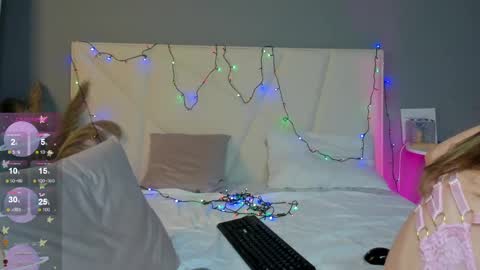 Ameliia castro online show from 12/05/24, 09:17