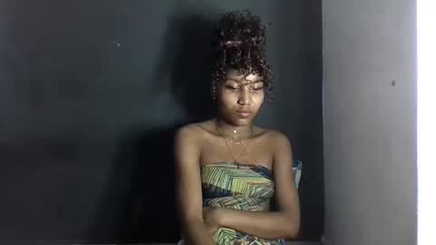 amelisy20005 online show from 04/21/26, 01:42