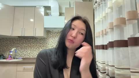 Ameliya online show from 04/30/26, 09:41