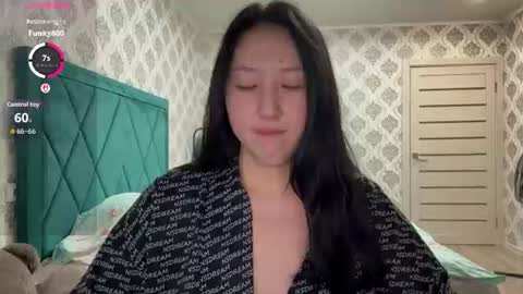 Snapshot of ameliya_kim chatting on 06/27/26, 09:09 Ameliya online show from 06/27/26, 09:09