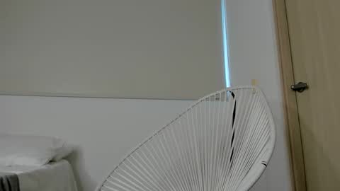 Snapshot of amellove chatting on 03/05/25, 10:54 Amelie gadotx ig online show from 03/05/25, 10:54