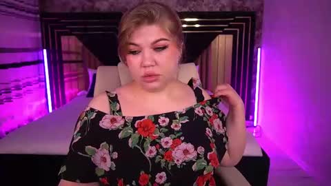 Alina online show from 06/29/26, 12:49