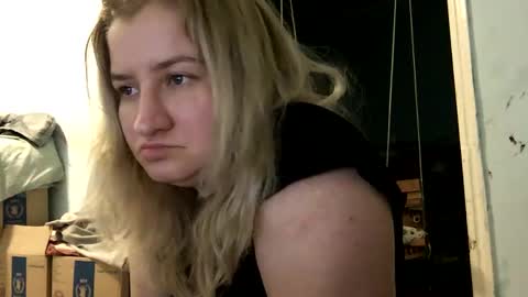 amely12 online show from 01/23/25, 03:43