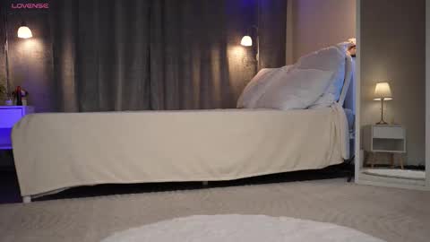 Amy  online show from 11/28/25, 01:52