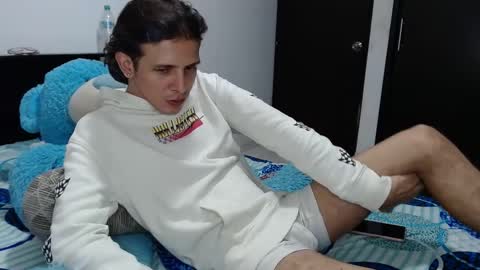 Snapshot of americanbig_dick chatting on 02/22/25, 03:56 Lucian online show from 02/22/25, 03:56