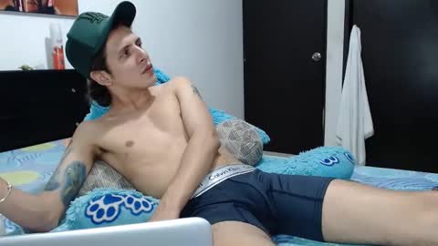 Snapshot of americanbig_dick chatting on 03/11/25, 02:21 Lucian online show from 03/11/25, 02:21