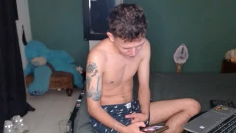 Snapshot of americanbig_dick chatting on 10/16/25, 02:56 Lucian online show from 10/16/25, 02:56