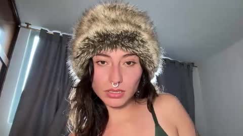 Snapshot of americanvisa chatting on 02/03/25, 09:07 Voraginem online show from 02/03/25, 09:07