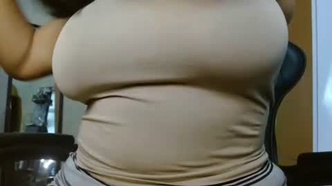 Mari online show from 01/10/26, 01:24