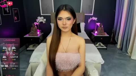Snapshot of amethyst_claire chatting on 06/20/26, 08:39 Claire online show from 06/20/26, 08:39