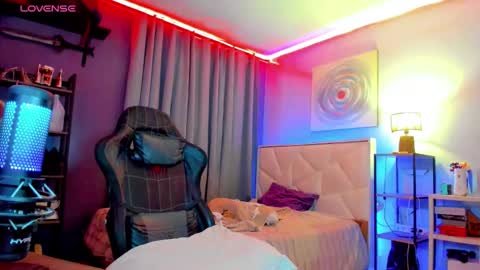 AMETHYST look at my BIO online show from 11/30/25, 10:47