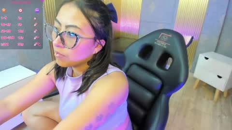 Snapshot of amhira_tay chatting on 05/22/26, 07:19 amhira_tay online show from 05/22/26, 07:19