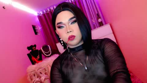 Queen Mireska online show from 02/06/25, 11:10