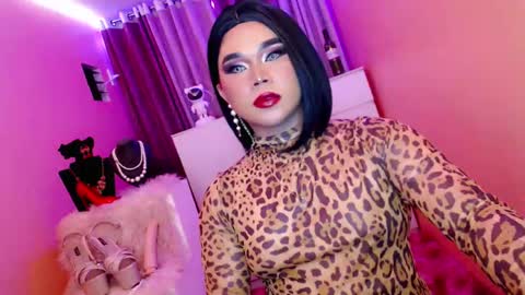 Queen Mireska online show from 02/08/25, 05:18