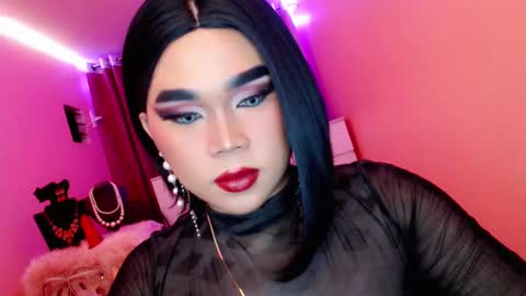 Queen Mireska online show from 02/24/25, 03:09