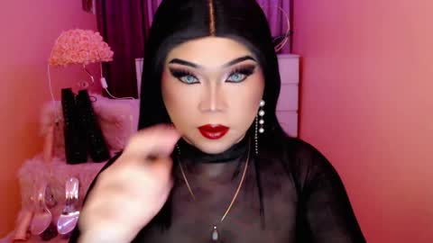 Queen Mireska online show from 09/21/25, 11:45