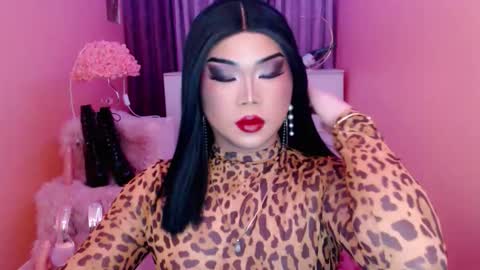 Queen Mireska online show from 09/24/25, 01:25