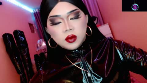 Queen Mireska online show from 03/22/26, 04:32