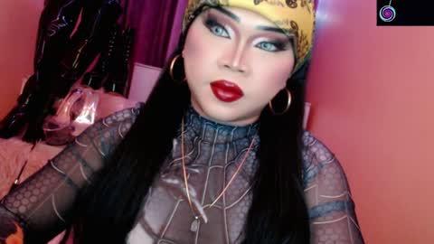 Queen Mireska online show from 04/10/26, 02:55