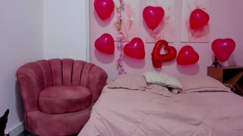 Snapshot of amiiclark chatting on 02/14/26, 07:10 AmiiClark online show from 02/14/26, 07:10