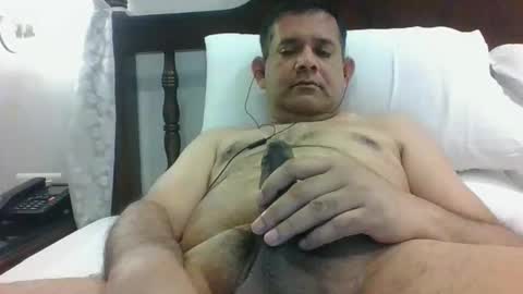 Snapshot of amimonalisa chatting on 04/05/26, 06:27 amimonalisa online show from 04/05/26, 06:27