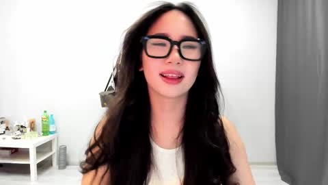 Amina online show from 02/06/26, 05:49