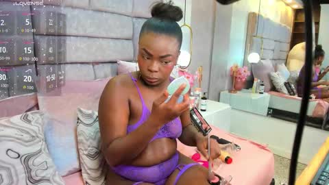 Amina online show from 11/21/25, 10:41