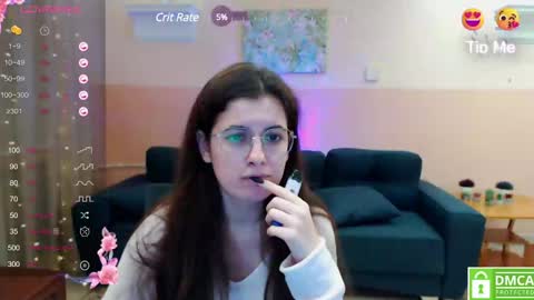 Snapshot of aminabeatris chatting on 01/06/25, 09:30 Amina online show from 01/06/25, 09:30