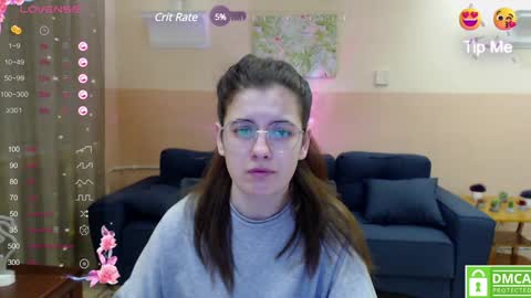 Snapshot of aminabeatris chatting on 01/11/25, 06:24 Amina online show from 01/11/25, 06:24