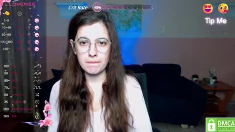 Snapshot of aminabeatris chatting on 02/10/25, 03:32 Amina online show from 02/10/25, 03:32
