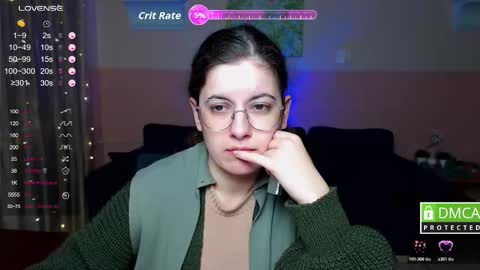 Snapshot of aminabeatris chatting on 10/20/25, 05:30 Amina online show from 10/20/25, 05:30