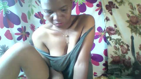 aminah01 online show from 02/16/26, 10:28