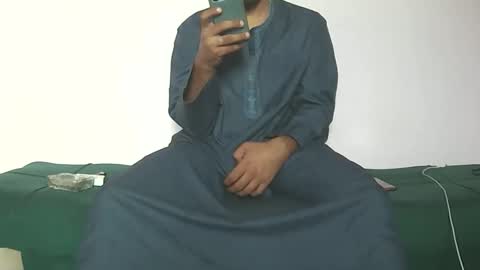 Snapshot of amir_elaraby chatting on 09/26/25, 05:33 Amir online show from 09/26/25, 05:33