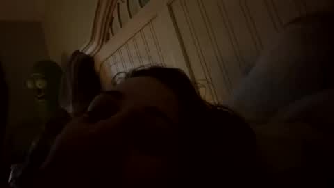 Snapshot of amira9525 chatting on 11/07/25, 11:54 amira9525 online show from 11/07/25, 11:54