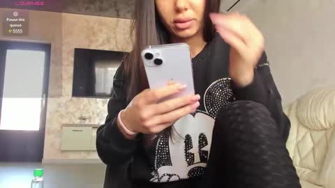 Amirarossee online show from 02/23/25, 08:39