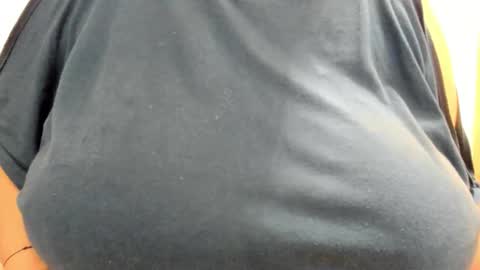 Amira Vyxen online show from 10/11/25, 07:45