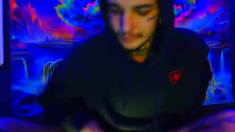 Snapshot of amiri_sweater chatting on 12/14/25, 10:31 amiri_sweater online show from 12/14/25, 10:31