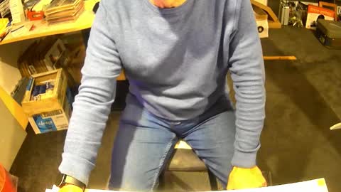 amjan19 online show from 10/28/25, 09:46