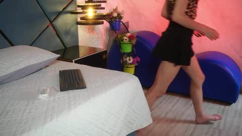 ammy durand online show from 04/20/26, 06:42