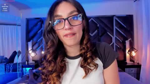 ammy_glow online show from 01/17/26, 03:33