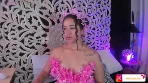 Ammy Nova online show from 07/16/26, 08:04