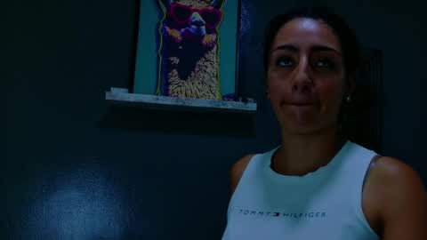 A M M Y  online show from 04/17/26, 09:23