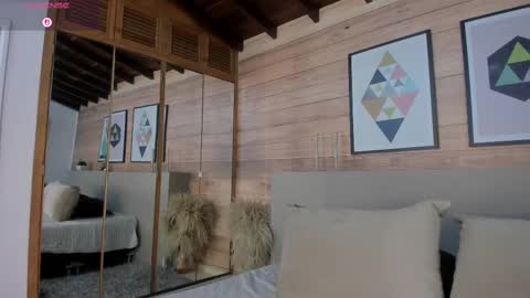 Ammy Scott  online show from 09/18/25, 10:45