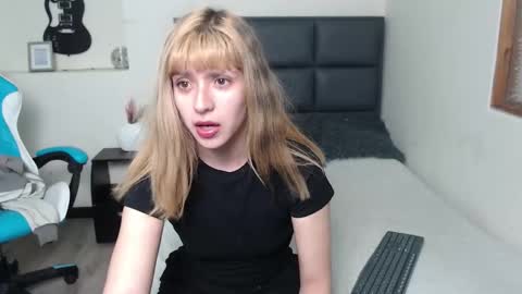 Amnesia online show from 10/22/25, 01:33