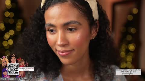 Snapshot of amnie_ chatting on 12/19/24, 11:25 RETURN 30TH 100 explicit on online show from 12/19/24, 11:25